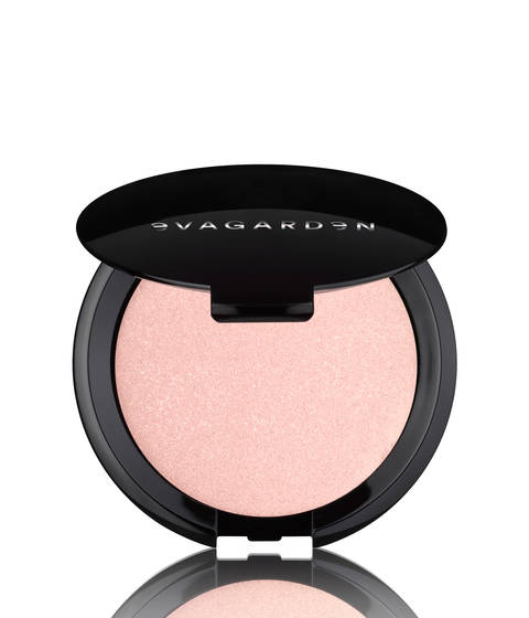 Superpearly Illuminant Bronzer Powder Superpearly Illuminant Bronzer Powder